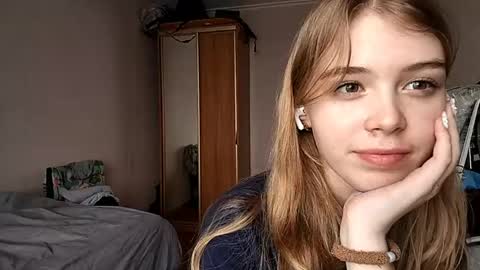 Linet online show from June 3, 2026, 7:33 am