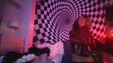 Snapshot of latex4grandpa chatting on April 12, 2026, 4:17 am latex4grandpa online show from April 12, 2026, 4:17 am