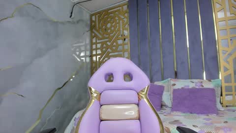 Snapshot of latin_ashley_ chatting on January 31, 2025, 1:23 pm Valeria online show from January 31, 2025, 1:23 pm