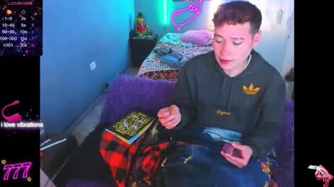 latin_boysxxx_ online show from February 15, 2026, 2:41 am