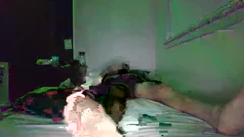 latin_bussyboii online show from April 28, 2026, 6:07 am