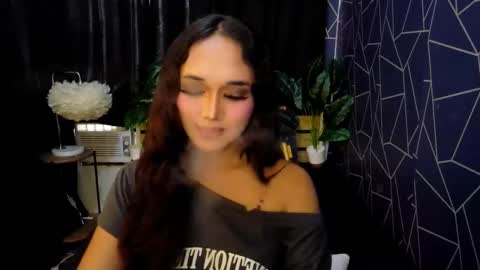 Snapshot of latina_kia chatting on February 21, 2026, 1:06 am latina_kia online show from February 21, 2026, 1:06 am