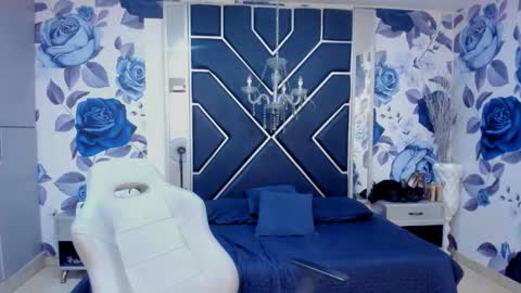 EMMA   online show from October 22, 2025, 2:50 pm