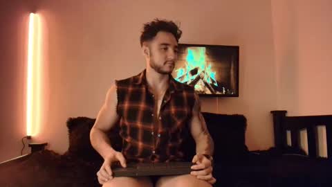 LatinBoyVIP  Colombian online show from May 6, 2026, 2:51 am
