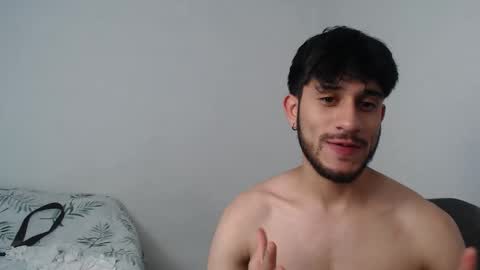 camilo online show from December 15, 2024, 6:29 am