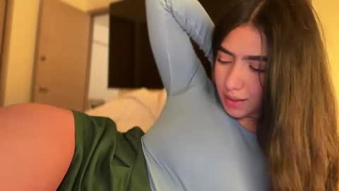 Hi -  online show from March 13, 2026, 3:46 am