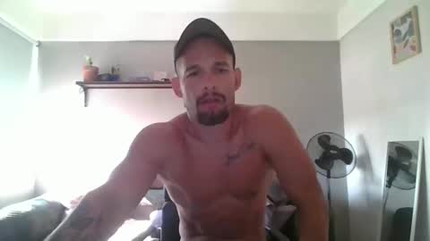 Snapshot of latinhotcouple33 chatting on April 22, 2026, 3:02 pm wolves online show from April 22, 2026, 3:02 pm