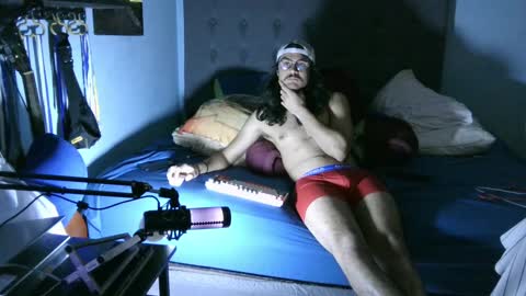 Snapshot of latinincognito chatting on December 15, 2024, 5:34 am latinincognito online show from December 15, 2024, 5:34 am