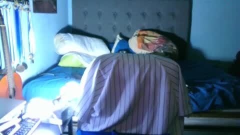 Snapshot of latinincognito chatting on February 13, 2025, 5:26 am latinincognito online show from February 13, 2025, 5:26 am