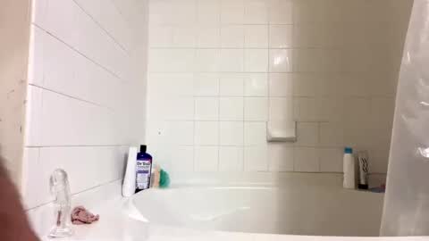 Snapshot of latinlover199518 chatting on December 17, 2024, 12:56 am latinlover199518 online show from December 17, 2024, 12:56 am