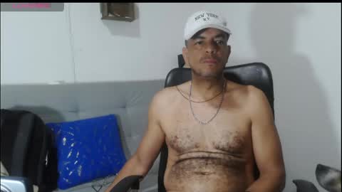 Snapshot of latinmartin254 chatting on June 6, 2026, 7:07 pm latinmartin254 online show from June 6, 2026, 7:07 pm