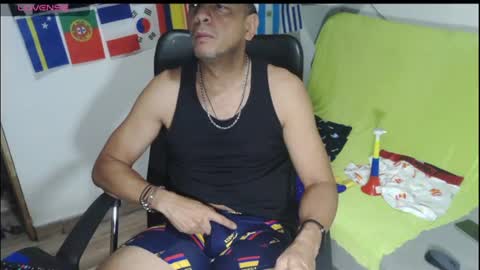 Snapshot of latinmartin254 chatting on June 14, 2026, 5:09 am latinmartin254 online show from June 14, 2026, 5:09 am