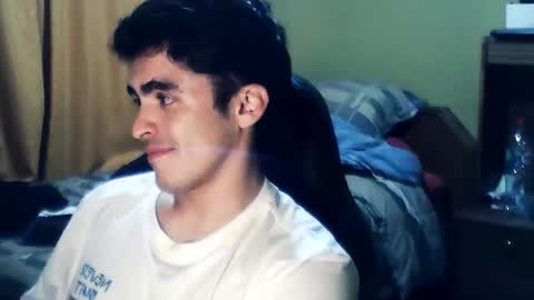 latinn_babe online show from October 3, 2025, 2:41 am