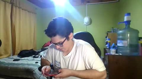 Snapshot of latinn_babe chatting on March 19, 2026, 6:28 am latinn_babe online show from March 19, 2026, 6:28 am