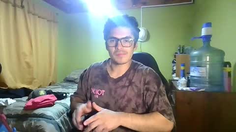 Snapshot of latinn_babe chatting on March 28, 2026, 6:02 am latinn_babe online show from March 28, 2026, 6:02 am