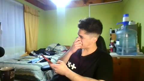 latinn_babe online show from June 22, 2026, 4:42 am