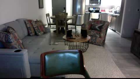 QS - INDEPENDENT MODEL online show from February 24, 2025, 12:52 am