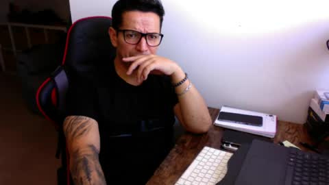 latino8484 online show from July 16, 2026, 9:48 am