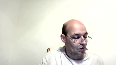 Snapshot of latinoinfla chatting on February 14, 2026, 2:41 am latinoinfla online show from February 14, 2026, 2:41 am