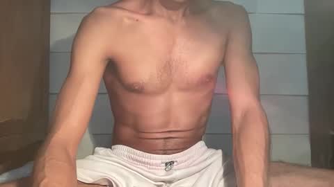 latinpapi66 online show from October 16, 2025, 10:11 pm