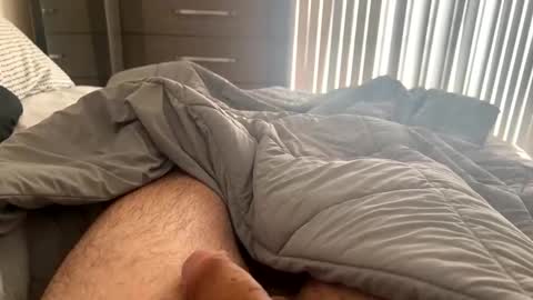 Snapshot of latinpapi85 chatting on October 13, 2025, 5:02 pm Latinpapi85 online show from October 13, 2025, 5:02 pm