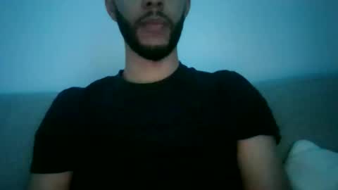 latinromeo1a online show from May 1, 2026, 11:31 pm