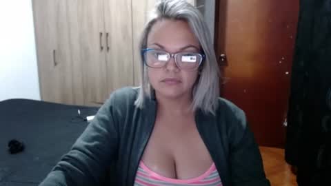 Laura online show from July 27, 2026, 2:51 am
