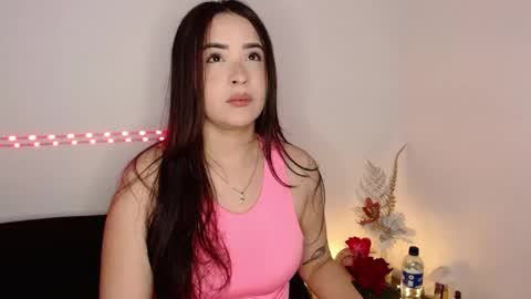 lau_24 online show from May 6, 2026, 2:40 am