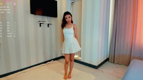 Lauma online show from February 15, 2026, 5:04 am