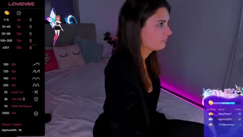 Laura online show from December 14, 2024, 10:02 am