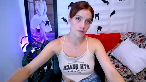 Snapshot of laura_candy02 chatting on October 21, 2025, 4:19 pm LAURA online show from October 21, 2025, 4:19 pm