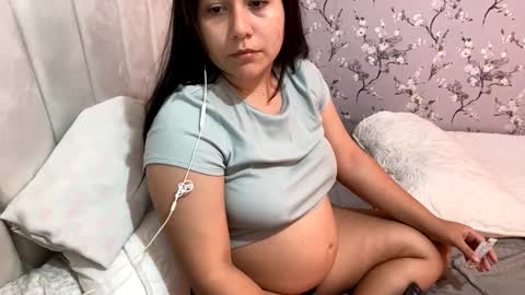 Snapshot of laura_d23 chatting on January 22, 2025, 2:37 am laura online show from January 22, 2025, 2:37 am
