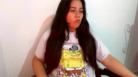 Snapshot of laura_d23 chatting on September 20, 2025, 11:39 pm laura online show from September 20, 2025, 11:39 pm