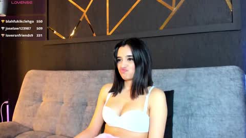 Laura online show from March 1, 2025, 9:18 am