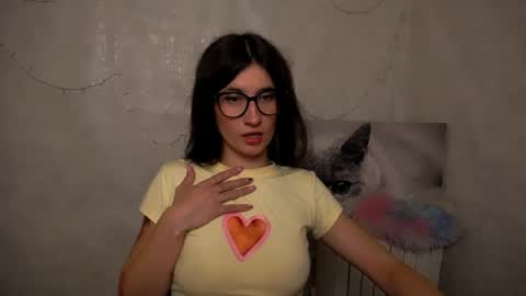 Laura online show from June 30, 2026, 10:05 am