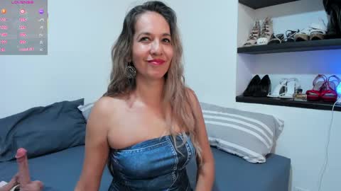Laura online show from May 20, 2026, 7:09 pm