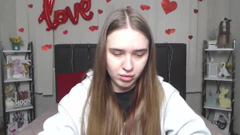 Snapshot of laurahlot chatting on February 22, 2026, 10:25 am LauraHlot online show from February 22, 2026, 10:25 am