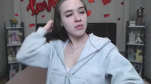 Snapshot of laurahlot chatting on February 28, 2026, 6:42 pm LauraHlot online show from February 28, 2026, 6:42 pm