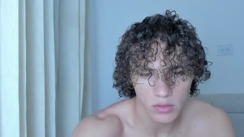 Laureent online show from February 7, 2025, 3:01 am