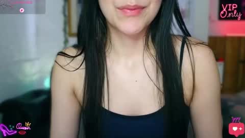 Lauren online show from May 15, 2026, 4:08 am