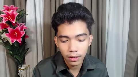 laurence_cuttieguyhere online show from March 14, 2026, 6:24 pm