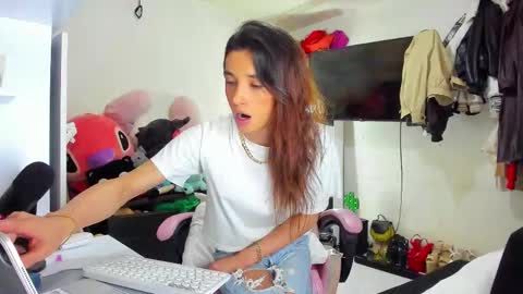 SF online show from October 8, 2025, 1:58 am