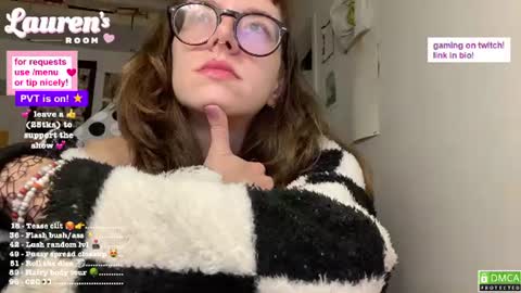 Lauren   online show from June 15, 2026, 1:08 am