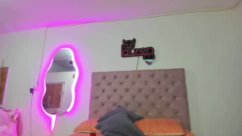 Snapshot of laurenlaine99 chatting on February 23, 2025, 10:31 pm laurenlaine online show from February 23, 2025, 10:31 pm