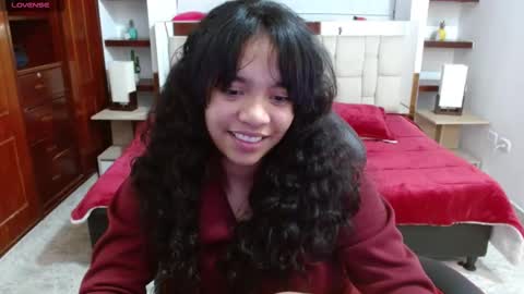 laurent online show from February 10, 2025, 9:58 am