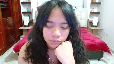 laurent online show from February 13, 2025, 3:29 am