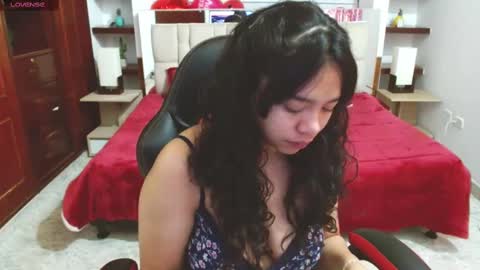 laurent online show from February 21, 2025, 3:12 am