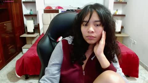 laurent online show from February 27, 2025, 9:22 am