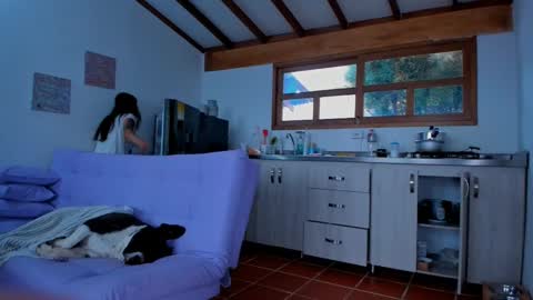 Lucie  online show from February 28, 2025, 1:58 pm