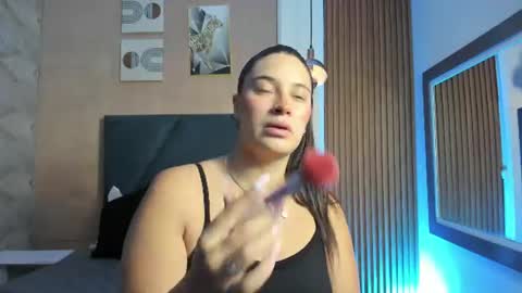 laurenthferrer online show from June 11, 2026, 9:51 am